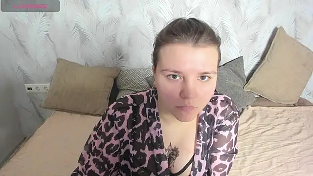 Jenny Jimmy online show from March 22, 8:08 am