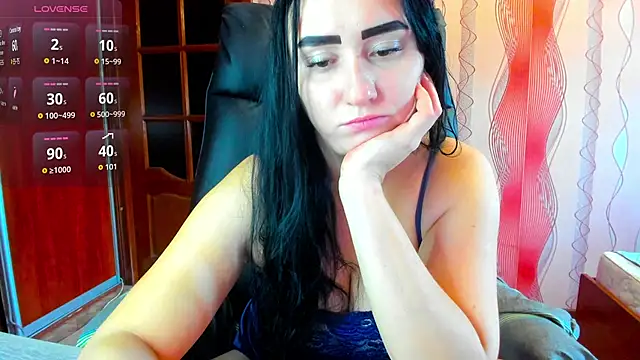 Snapshot of AddieAdams chatting on October 3, 3:25 am AddieAdams online show from October 3, 3:25 am