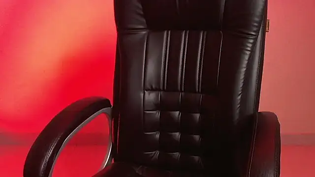 Snapshot of Kannu- chatting on November 11, 4:56 am Kannu- online show from November 11, 4:56 am