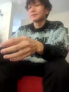 ChaseMl online show from January 30, 4:45 pm