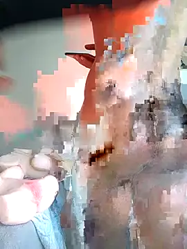 Snapshot of Mad1a chatting on January 10, 11:45 am Mad1a online show from January 10, 11:45 am