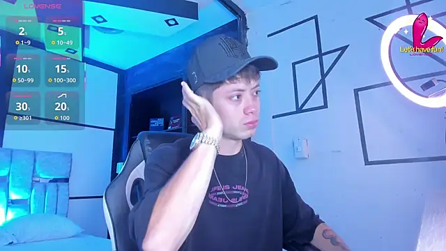 marcuscollins1  online show from December 5, 2:58 pm