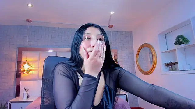 Nohemi louse online show from July 28, 2:29 am