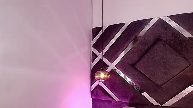 sara lopee1 online show from October 7, 12:57 pm