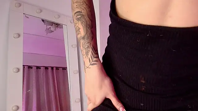 sara lopee1 online show from October 15, 11:54 am