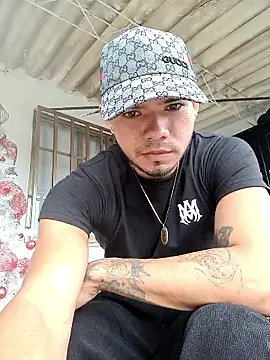 Niick01  online show from January 15, 6:11 pm