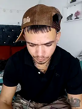 Niick01  online show from April 24, 5:54 am