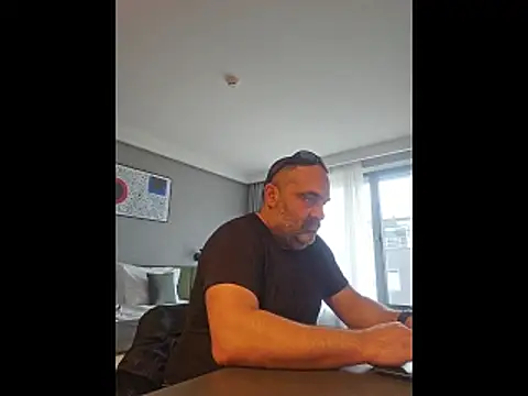 Snapshot of fuocovivo4 chatting on May 17, 2:46 pm fuocovivo4 online show from May 17, 2:46 pm