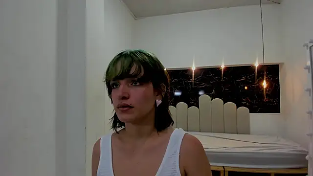 Annyrosee online show from September 22, 7:49 pm