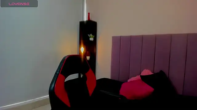 Annyrosee online show from January 15, 7:28 pm