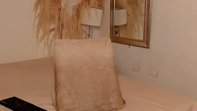 SusyLou  online show from September 10, 4:45 am