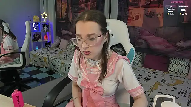 kaisajenner online show from February 9, 4:29 pm