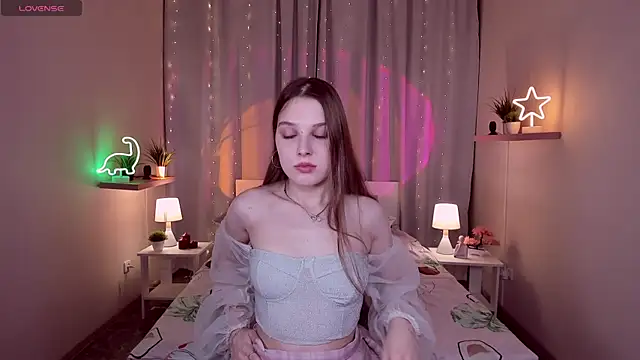 kaisajenner online show from September 12, 7:14 pm