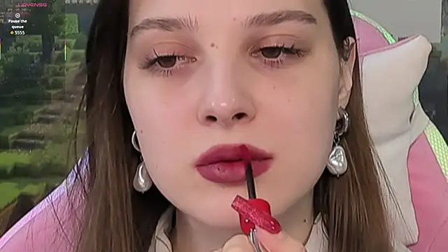 kaisajenner online show from October 21, 6:19 pm