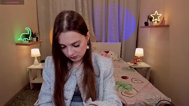 kaisajenner online show from November 23, 7:13 pm