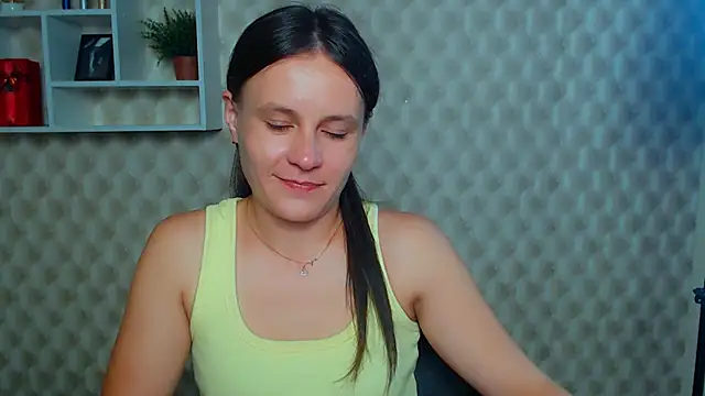 Snapshot of ValeriaHeart_ chatting on September 12, 5:18 am ValeriaHeart online show from September 12, 5:18 am