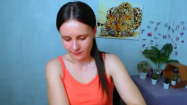 ValeriaHeart  online show from March 5, 1:40 pm