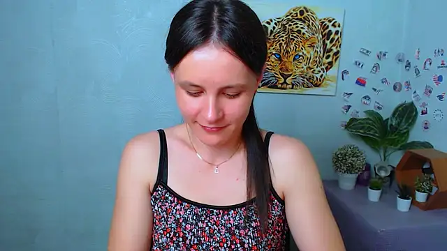 ValeriaHeart  online show from March 8, 1:15 pm