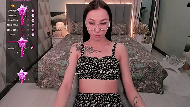 Queen Gabriel online show from February 5, 10:55 pm