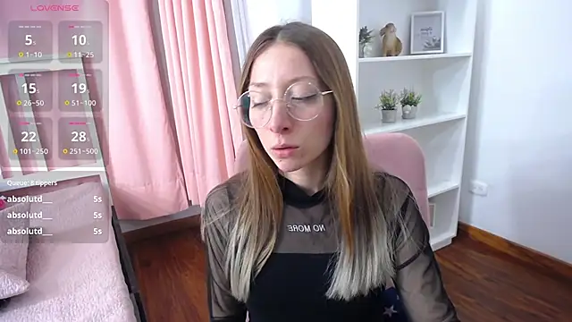 Carlin Diaz online show from February 25, 12:58 am