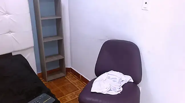 LihanJor 23 online show from February 15, 8:11 am