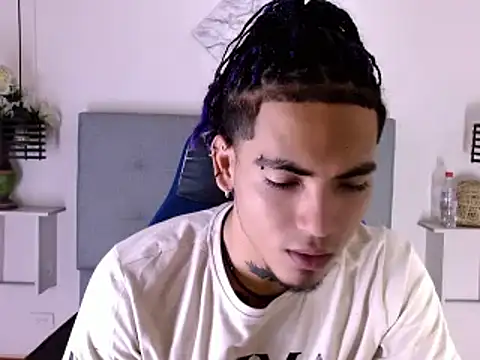 LihanJor 23 online show from March 13, 6:37 am