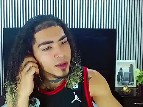 LihanJor 23 online show from September 28, 12:32 pm