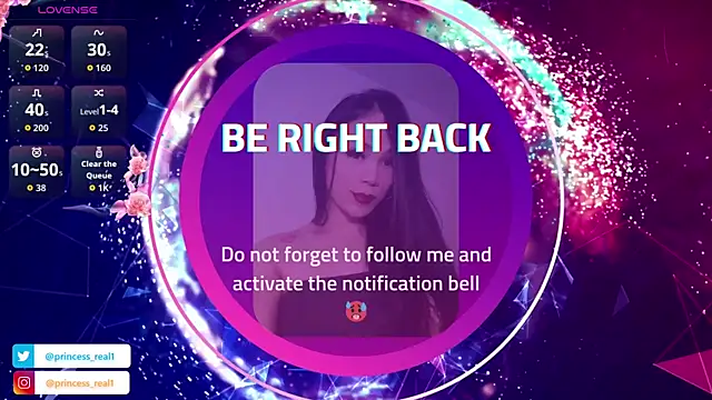 Snapshot of princess0303 chatting on November 8, 5:18 am princess0303 online show from November 8, 5:18 am