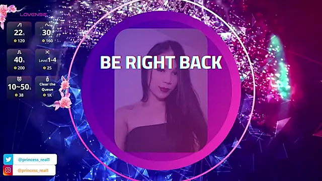 Snapshot of princess0303 chatting on November 26, 4:57 am princess0303 online show from November 26, 4:57 am