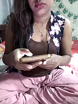 monekhan123 online show from February 3, 5:14 pm