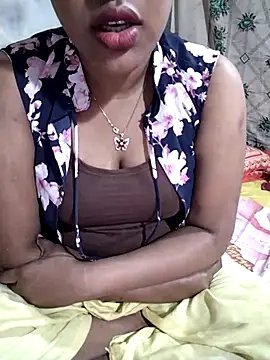 monekhan123 online show from February 5, 4:25 pm