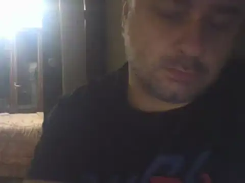 NAvoglia online show from October 26, 8:04 pm