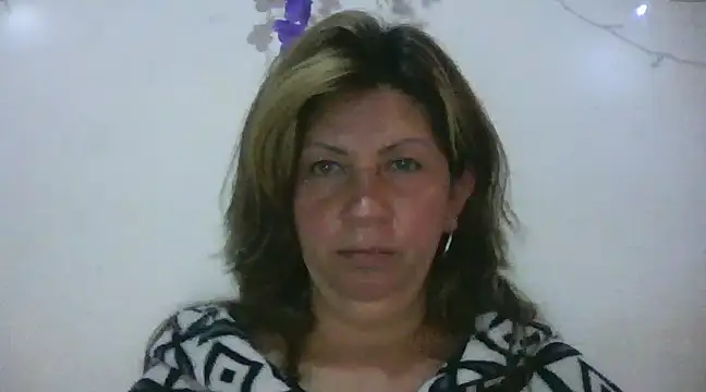 xxsexycutexxx online show from February 14, 5:25 pm