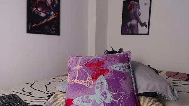 Snapshot of ariana_sweet87 chatting on March 4, 9:54 pm ariana sweet87 online show from March 4, 9:54 pm