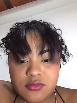 Snapshot of Marce_777 chatting on February 1, 8:29 am Marce 777 online show from February 1, 8:29 am