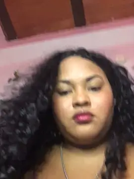 Snapshot of Marce_777 chatting on February 5, 5:20 am Marce 777 online show from February 5, 5:20 am