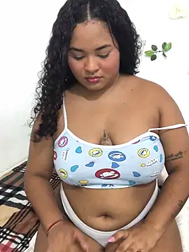 Snapshot of Marce_777 chatting on March 12, 5:57 am Marce 777 online show from March 12, 5:57 am