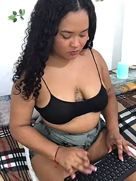 Snapshot of Marce_777 chatting on March 13, 6:37 am Marce 777 online show from March 13, 6:37 am