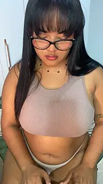 Snapshot of Marce_777 chatting on December 1, 10:04 pm Marce 777 online show from December 1, 10:04 pm