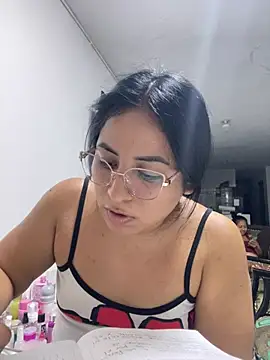 lamaravilla 08 online show from March 12, 6:19 am