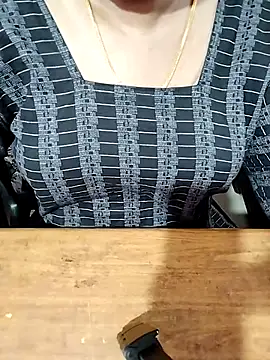 Snapshot of Tamil_Radha chatting on September 11, 6:46 am Tamil Radha online show from September 11, 6:46 am