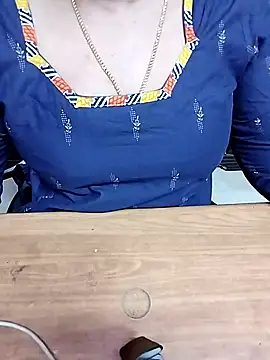 Snapshot of Tamil_Radha chatting on September 29, 5:18 pm Tamil Radha online show from September 29, 5:18 pm