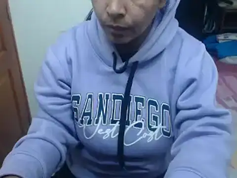 Snapshot of Siblleyx chatting on January 7, 8:31 pm Siblleyx online show from January 7, 8:31 pm