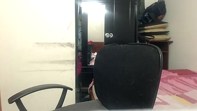 Snapshot of Siblleyx chatting on January 21, 11:02 pm Siblleyx online show from January 21, 11:02 pm