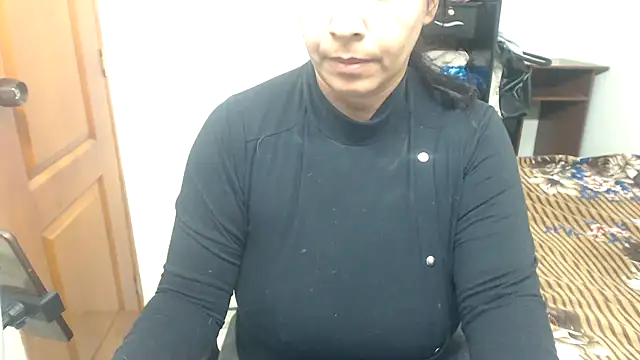 Snapshot of Siblleyx chatting on February 14, 10:58 pm Siblleyx online show from February 14, 10:58 pm