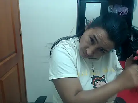 Snapshot of Siblleyx chatting on February 25, 10:07 pm Siblleyx online show from February 25, 10:07 pm