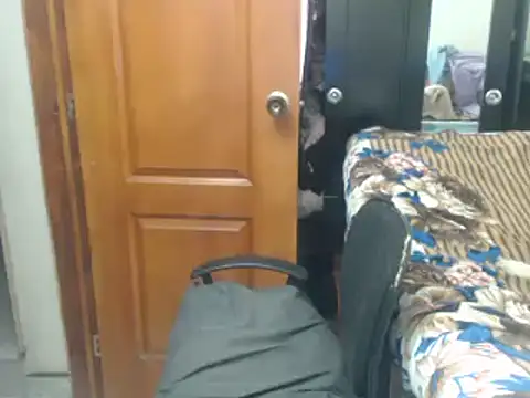 Snapshot of Siblleyx chatting on October 22, 7:35 pm Siblleyx online show from October 22, 7:35 pm