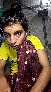 Snapshot of Ariell_Kieran chatting on February 10, 10:09 pm Ariell Kieran online show from February 10, 10:09 pm