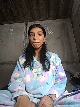 Snapshot of Ariell_Kieran chatting on February 12, 7:56 pm Ariell Kieran online show from February 12, 7:56 pm