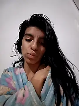 Snapshot of Ariell_Kieran chatting on March 12, 3:02 am Ariell Kieran online show from March 12, 3:02 am